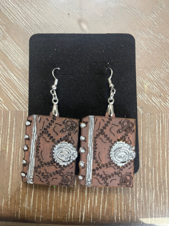 Handmade Halloween Earrings – Spooky, Fun & Custom Jewelry for the Halloween Season